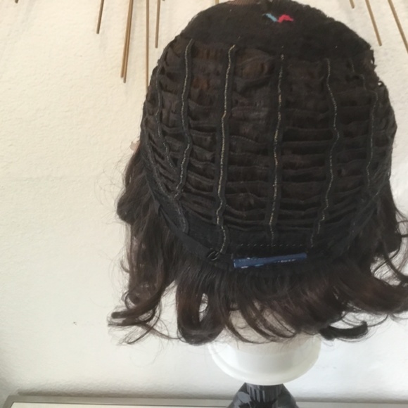 Vivica A Fox lace front bob wig #4 - Picture 6 of 13